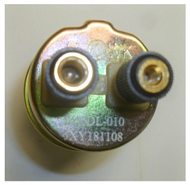 Датчик давления масла (D=13 мм) / Oil pressure sensor
