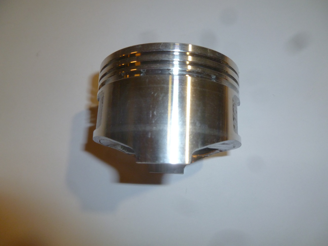 Поршень f16d3. Поршень f4r 400 +0.50. japan cars o34006.050поршень двигателя. ремонтный поршень на f4r.