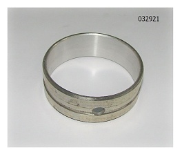 Втулка распределительного вала средняя TDQ 38 4L/Middle camshaft bush (2410200210700)