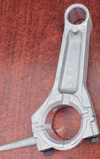 Шатун бензинового двигателя S420/460/Connecting rod
