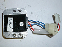 Реле зарядки АКБ KM2V80/Charging voltage regulator relay